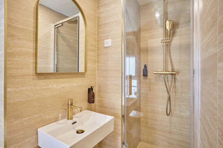 Bathroom 4, Eiffel Rive Gauche, Paris