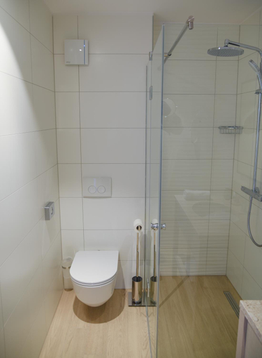 Bathroom 2, Sangulin Palace M, Biograd na Moru