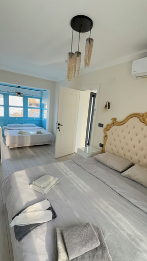 Bedroom 3, Alaçatı Paradise Hotel, Çeşme