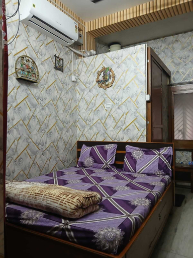 Room 2, Dev Inn Atithi Grih, Varanasi