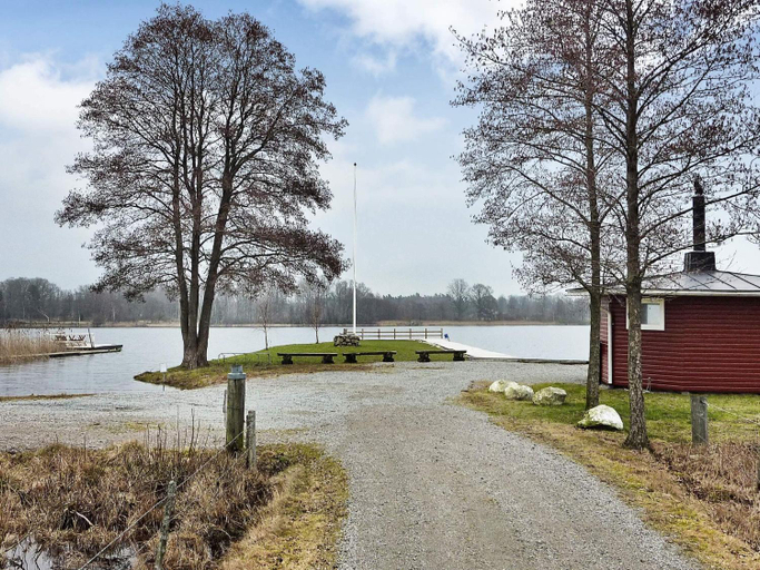 Others 4, person holiday home in KALVSVIK, Växjö