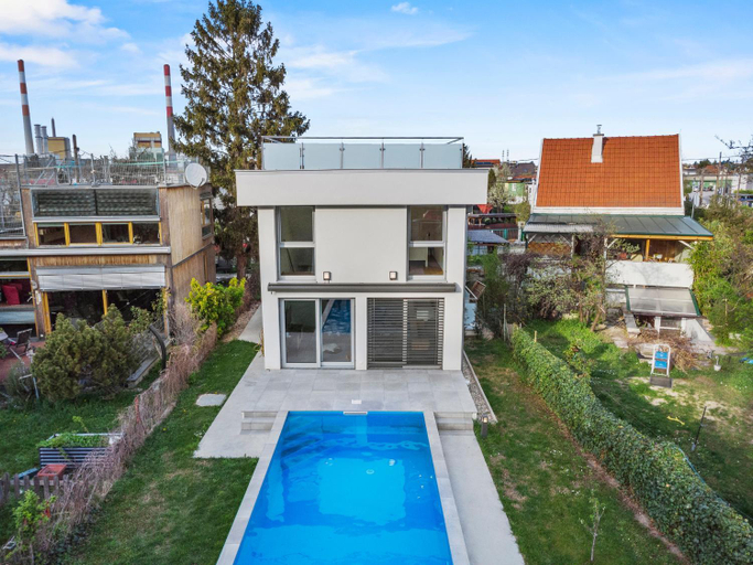 Sport & Beauty 2, Villa Jager mit Pool in Wien, Wien