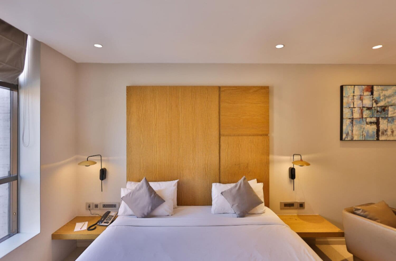 Room 3, OMAAXE MARVEL, Jaipur