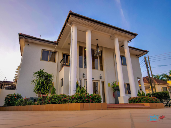 Others 5, Oak Plaza Hotel East Legon, Accra