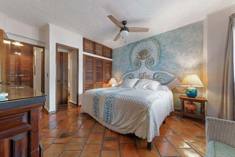 Room 5, Ocean view 2Br Condo-Balcony-Beach-Pool - 303, Puerto Vallarta