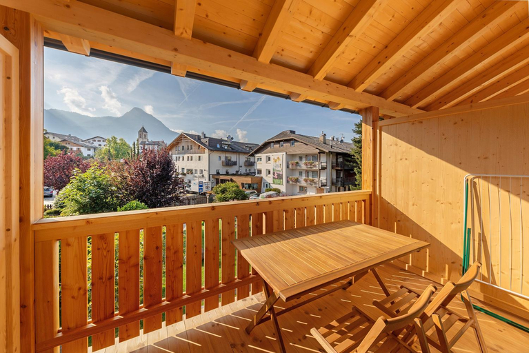 Others 4, Apartments Schlernheim, Bolzano