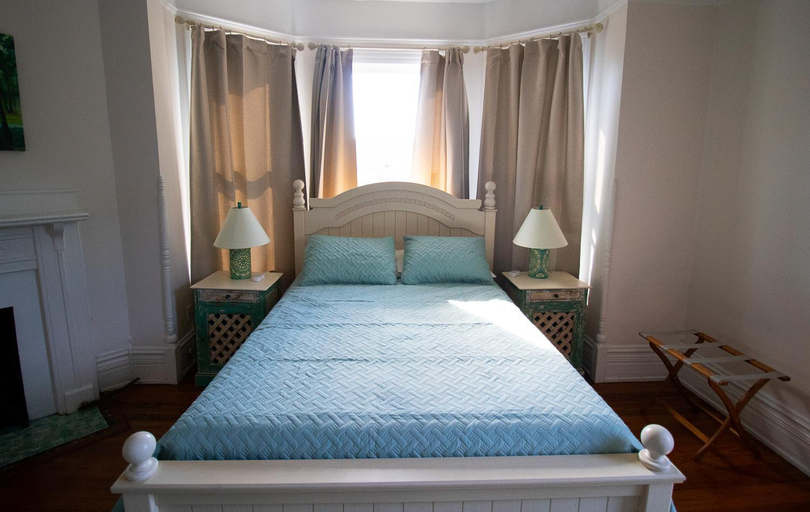 Bedroom 2, Sweetwater Branch Inn, Alachua