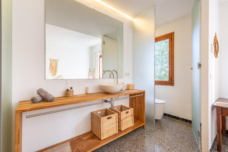 Bathroom 4, Sa Teulera de Sencelles, Baleares