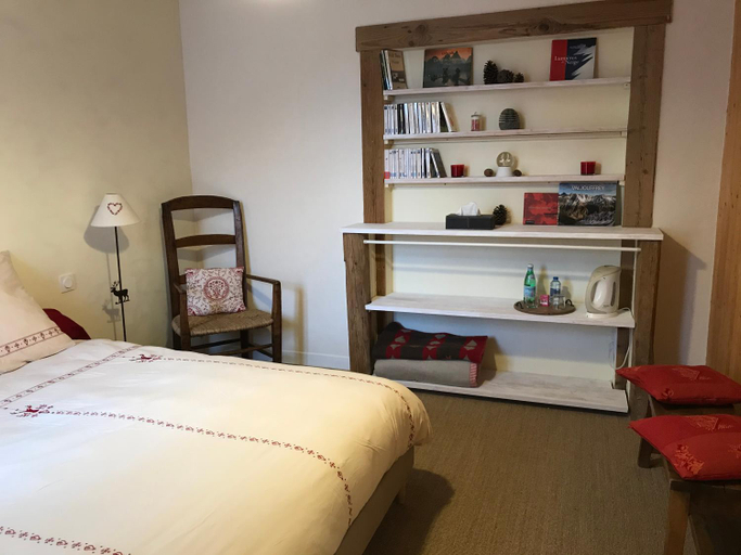 Bedroom, Chambre LA LONGERE, Isère