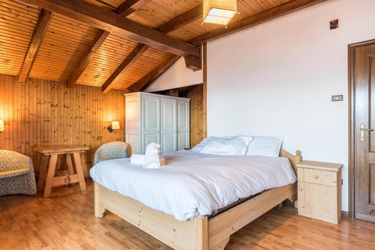 Bedroom 2, The Lodge Monte Bondone, Trento