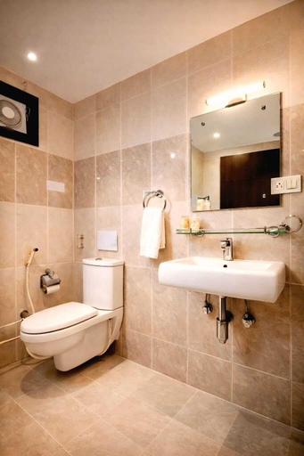 Bathroom, Goyal Hoteliers - The Hotel Samovar, Agra