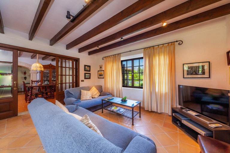 Others 4, Villa Can Curt, Baleares