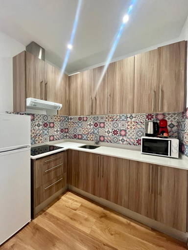 Others 3, Amazing Apartment in Historic Center, Madrid