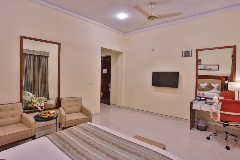 Others 5, Avari Boutique Multan, Multan