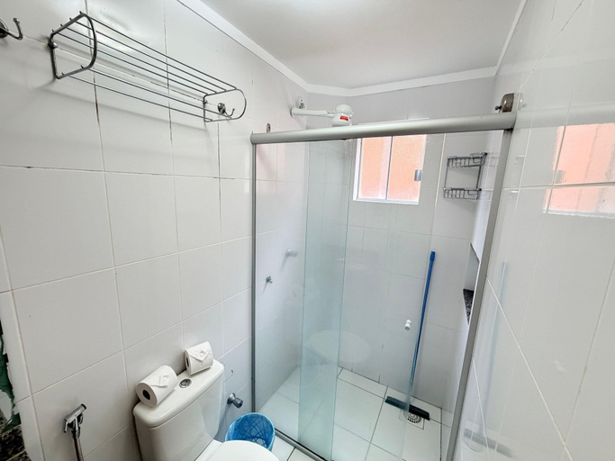 Bathroom 3, Lacqua DiRoma IV Via Caldas, Caldas Novas