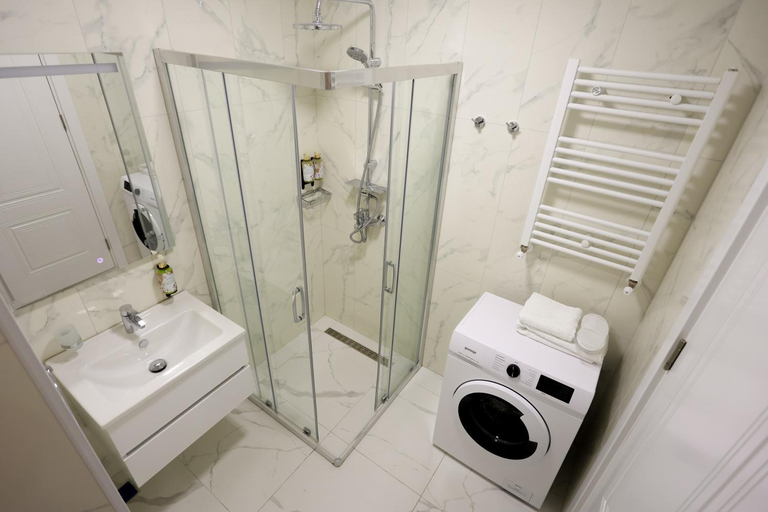 Bathroom 4, Batumi View, Batumi