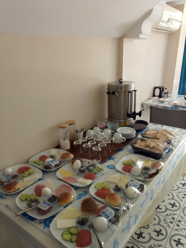 Food & Drinks 4, Mavi Liman Otel, Çeşme