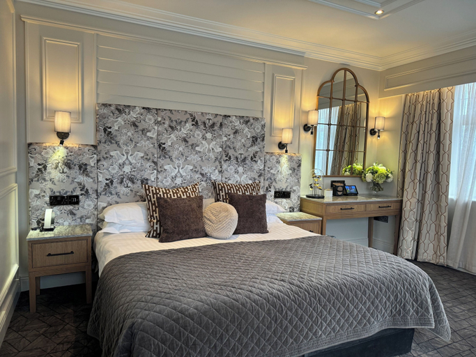 Bedroom 3, The Brehon Hotel & Spa