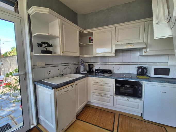 Others 4, Duplex in Fecamp with Harbor Views, Seine-Maritime