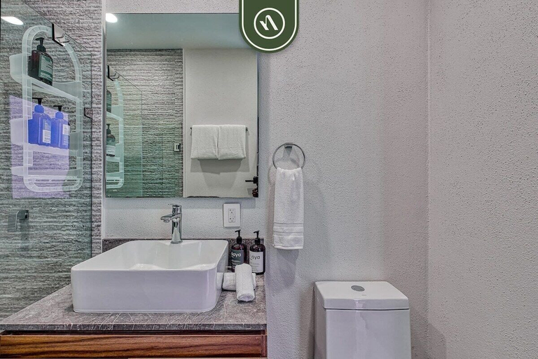 Bathroom 4, 2BR Condo With Private Balcony - Padel Court, Compostela