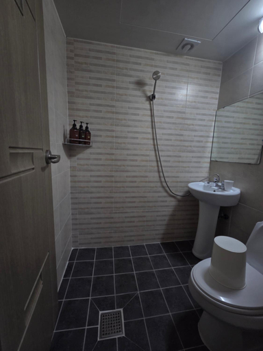 Bathroom, K Guesthouse, Gangneung