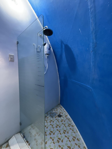 Bathroom 4, Binubusan Beach Hotel & Resort, Lian