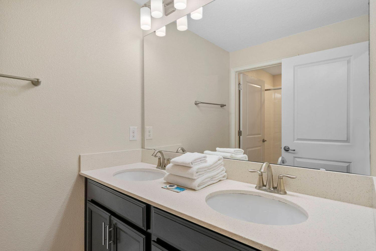 Bathroom, Bedrooms  3 Bathrooms  Champions Gate 8967 SD, Osceola