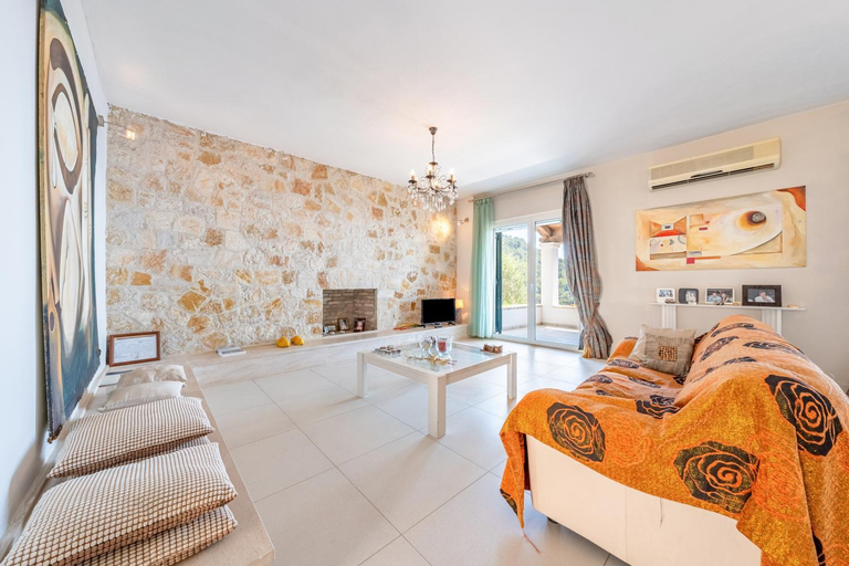 Bedroom 2, Villa Salvia, Ionian Islands