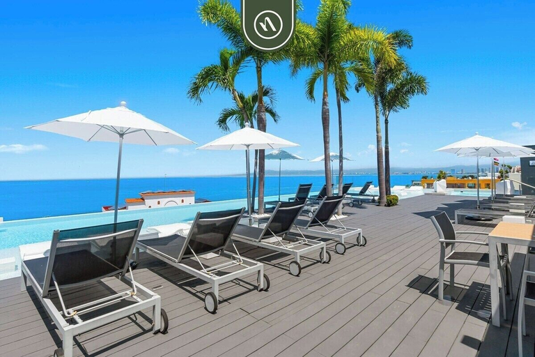 Terrace/patio 3, Amazing 1 BR Condo in Romantic Zone - Pool - Gym, Puerto Vallarta