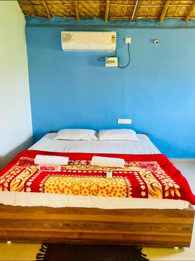 Bedroom 2, Hippie land hampi, Koppal