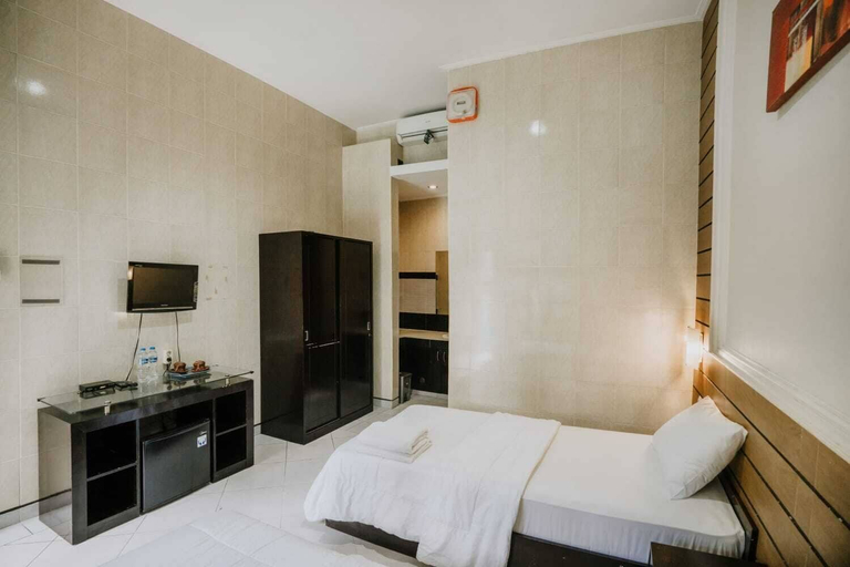 Room 2, Denays Guest House Jimbaran, Badung