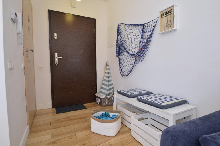 Others 4, Bedroom Apartments - Baltycka 10 z widokiem na las, Świnoujście