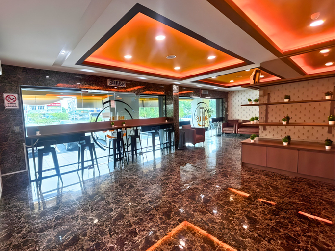 Food & Drinks 4, Smile Hotel The Mines Seri Kembangan, Seri Kembangan