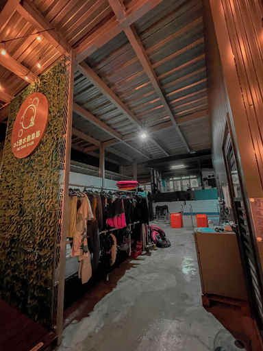Miscellaneous, O2 dive hostel, Pingtung