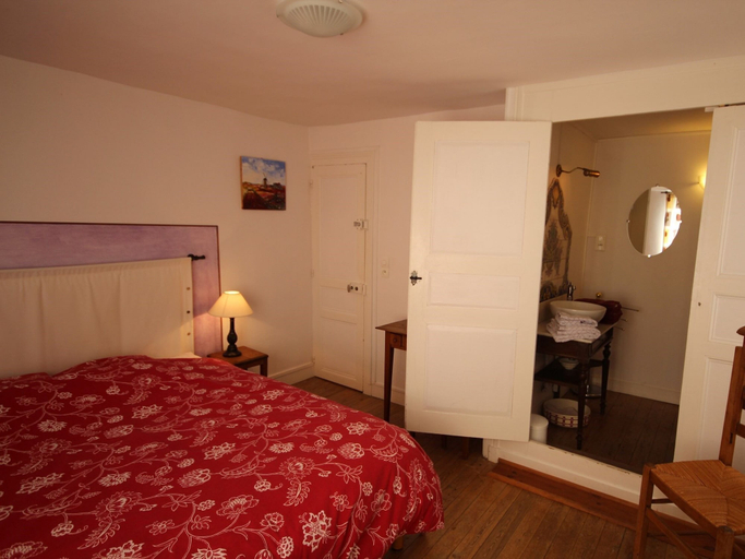 Bedroom 4, Le Pommenial de la Hérissonnière, Orne