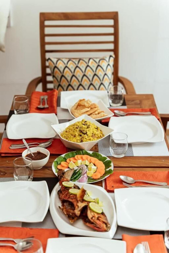 Food & Drinks, Holiday Crib, Kaafu Atoll