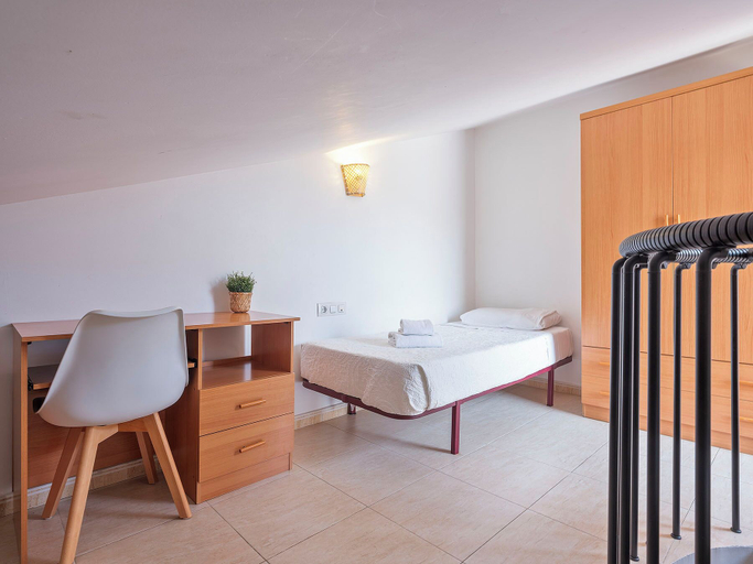Bedroom 2, Velor Apartments, Barcelona
