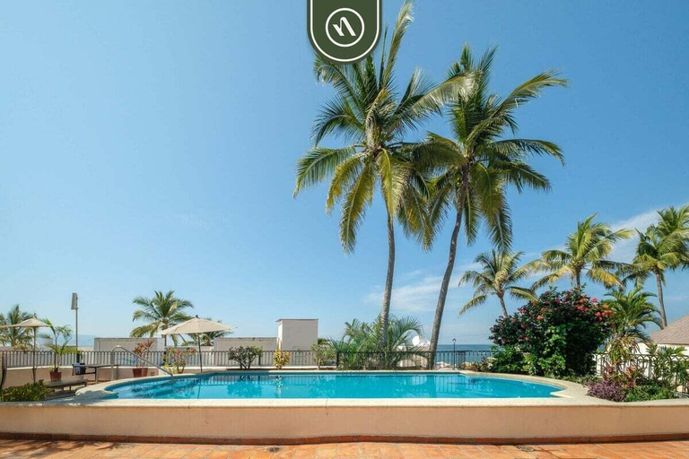 Pool 3, One Beach Street 307 B· Amazing 2 BR Condo, Puerto Vallarta