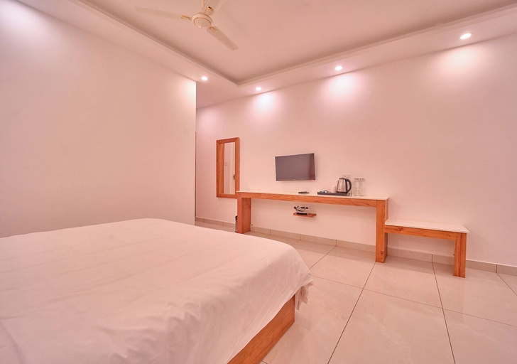 Room 5, Ice Cliff Munnar by VOYE HOMES, Idukki