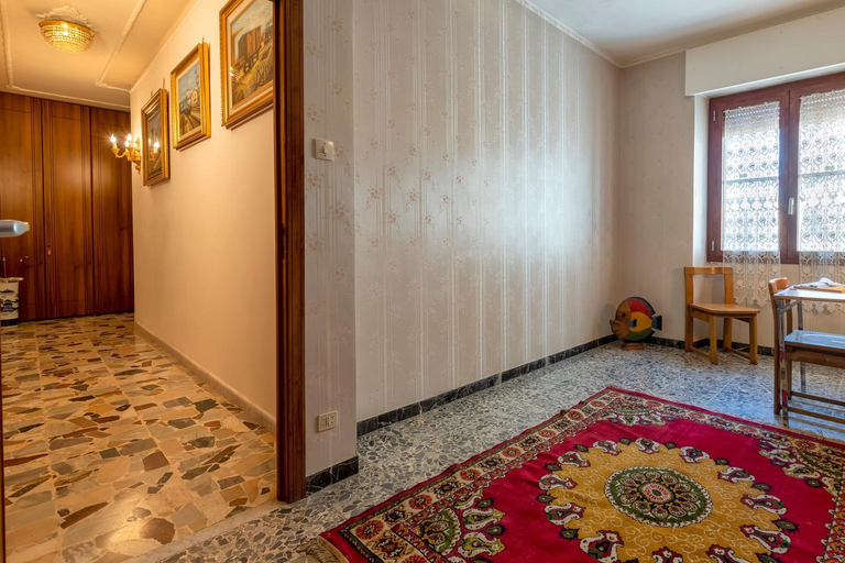 Others 5, La casa di Gigi, Sassari