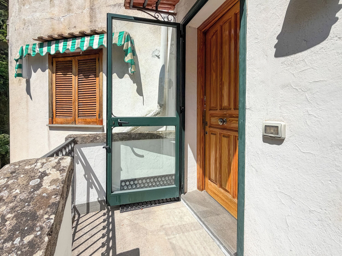 Property entrance, Positano Elegant Terrace, Salerno