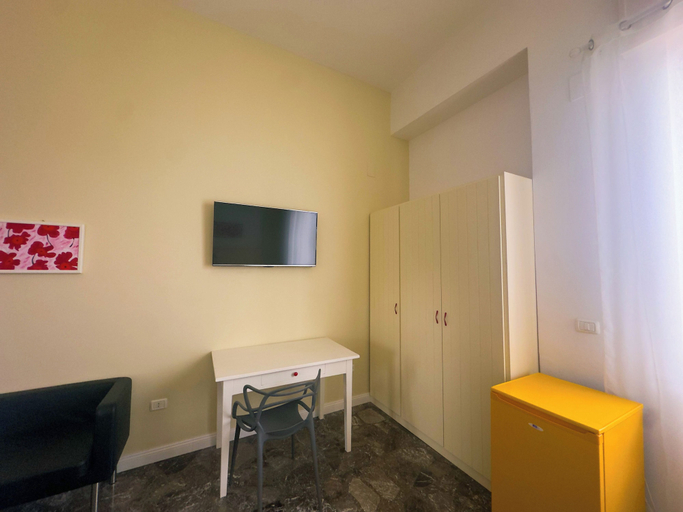 Interior 3, Alma Mater, Lecce