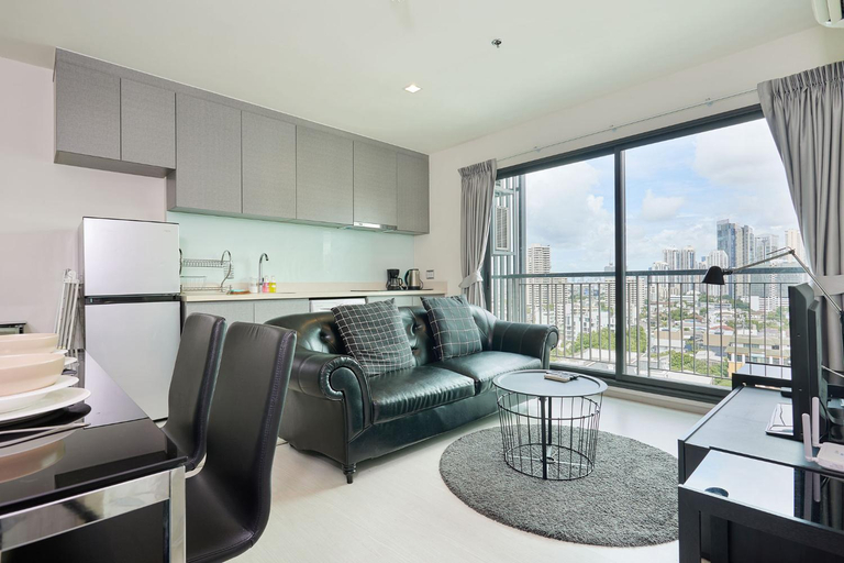 Others 5, 5mins walk to BTS Thonglor; easy access 1-bedroom, Wattana