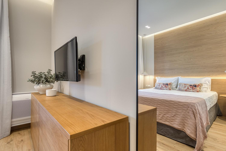 Bedroom 2, Lola's Luxury Apartments, Ionian Islands