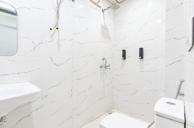 Bathroom, Hotel City Charm Homestay Dehradun, Dehradun