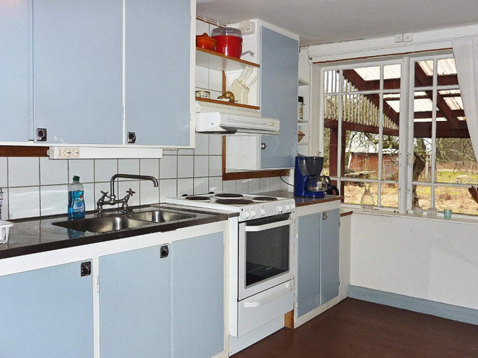 Others 5, person holiday home in KALVSVIK, Växjö