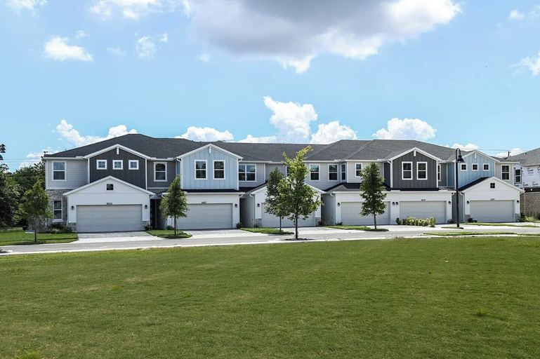 Exterior, Kissimmee Retreat 4BR House for 8, Osceola