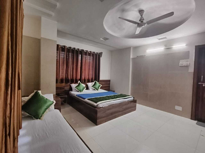 Room 4, Sai prabhu Pimpalwadi Rd, Ahmadnagar