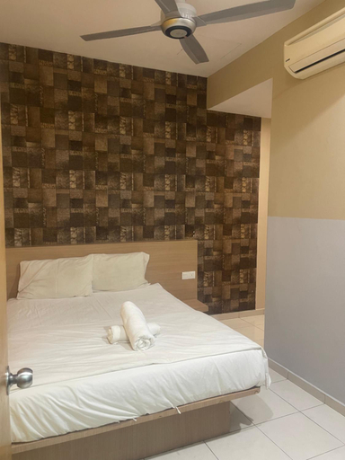 Bedroom 3, GOLDEN GUEST HOUSE KUANTAN, Kuantan