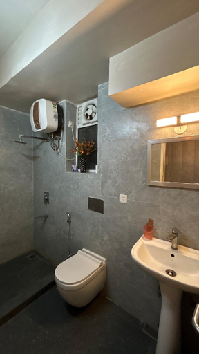 Bathroom, Cozy cube studio apartment, Lucknow